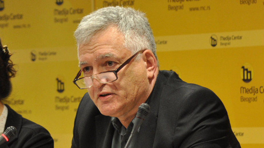 Zoran Avramović: Vrednost knjige i čitanja ne prolazi 1