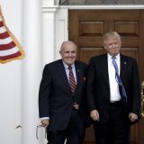 Republikanci rastrzani između Romnija i Đulijanija 8