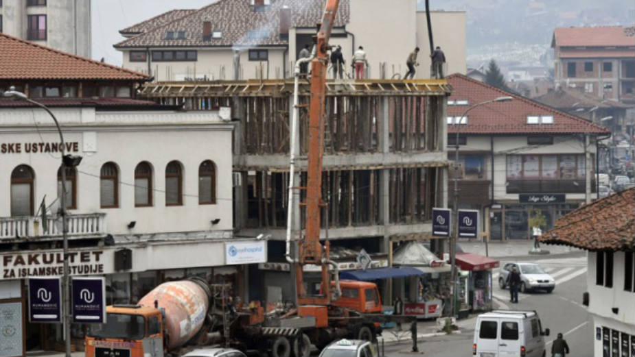 Stefanović: Ljudski život važniji od rušenja 1