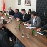 Šarčević razgovarao sa predstavnicima sindikata prosvete 1