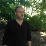 Razgovor o romanu Mi različiti u NBS 13