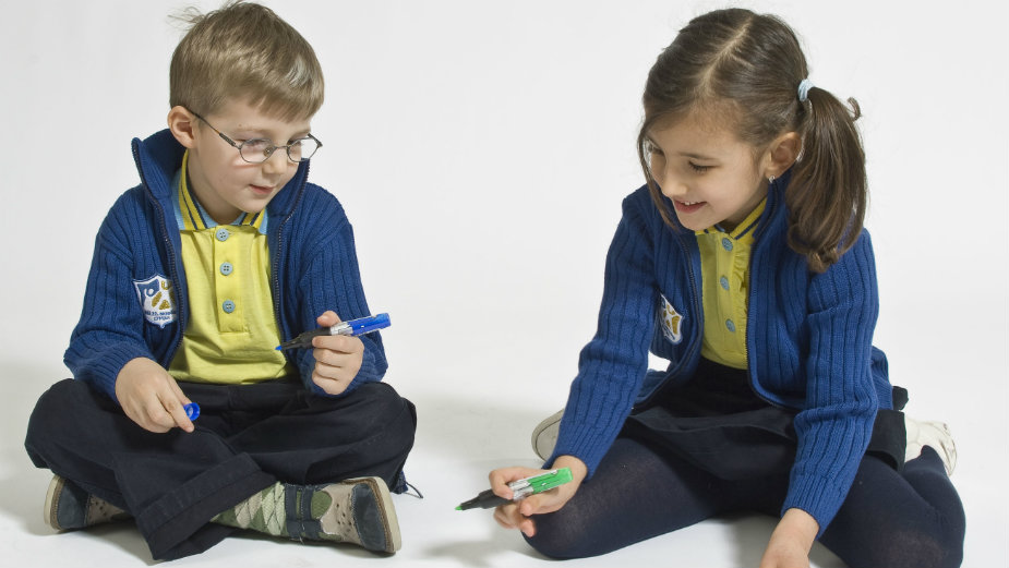 Školske uniforme: Anketiranje roditelja, pa odluka 1