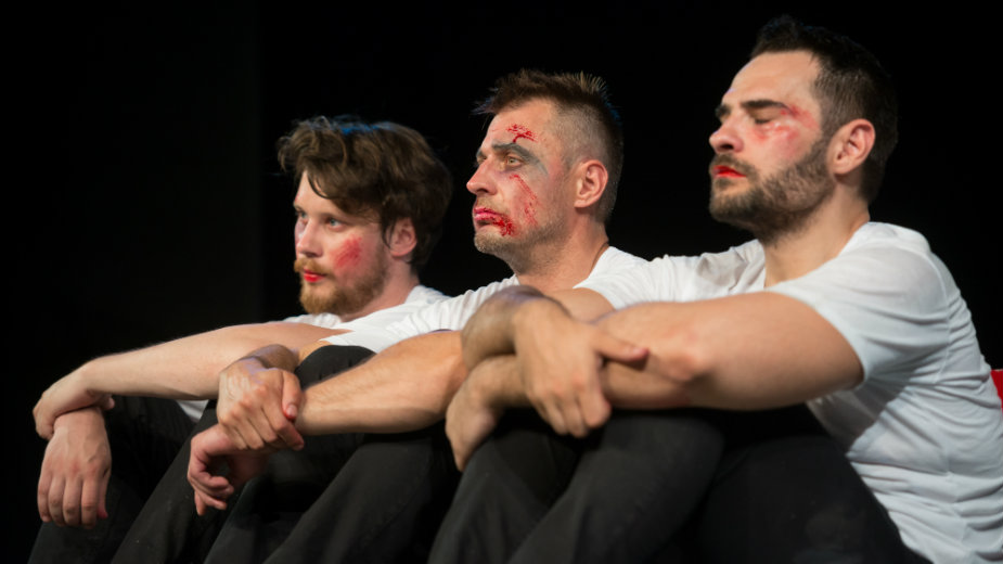 "Crvena: Samoubistvo nacije" u Bitef teatru 1