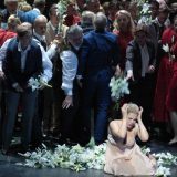 Grandiozna kulisa ljudskih tragedija 5