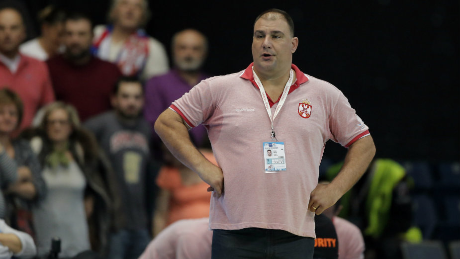 Dejan Savić: Čovek trofej 1