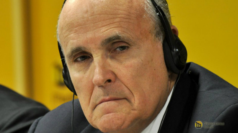 Rudi Đulijani: Trampov adut 1