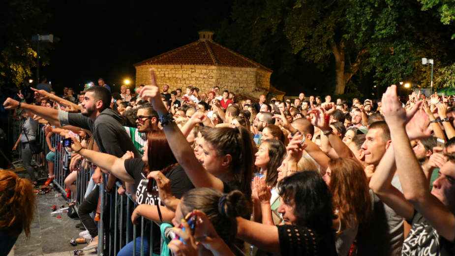 Ostvaruju potrebe gostiju 1