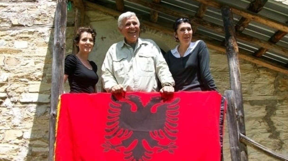 DUI kandidovao pravoslavnog Albanca 1