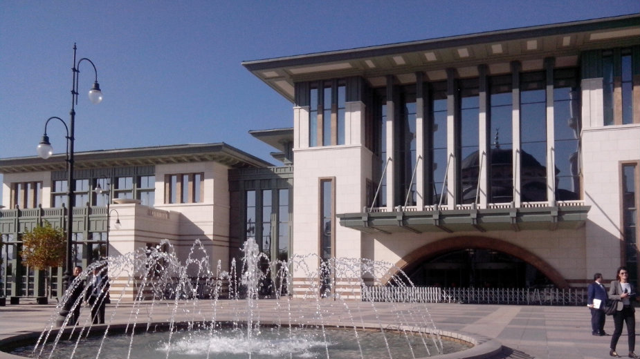 Bela palata 30 puta veća od Bele kuće 1