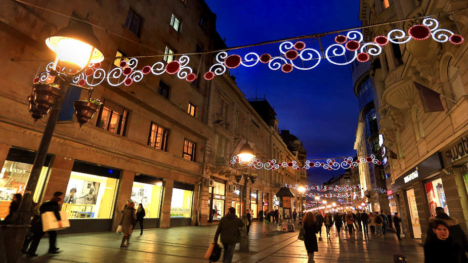 Za praznično osvetljenje 150 miliona dinara 1