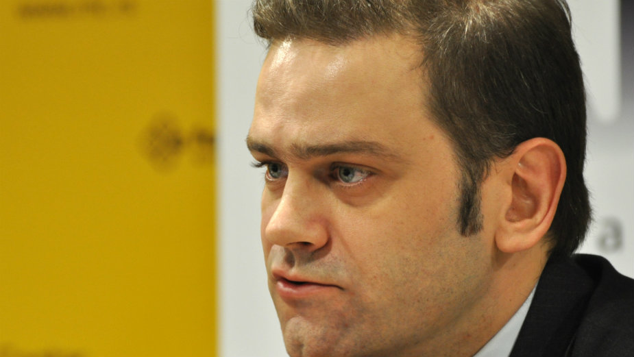 Kurir da plati 70.000 .Borku Stefanoviću 1