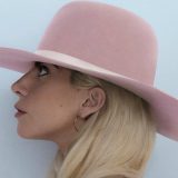 Lejdi Gaga na vrhu Bilbordove liste 10
