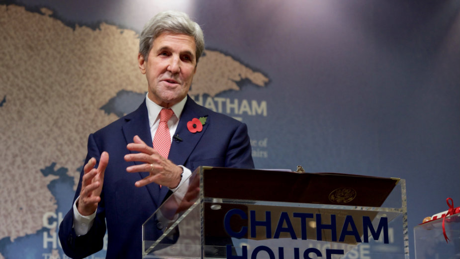 Džon Keri pozvao Trampa da podnese ostavku 1