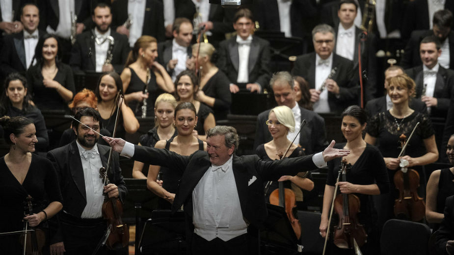 Filharmonijska „megalomanija“ na klasičan način 1