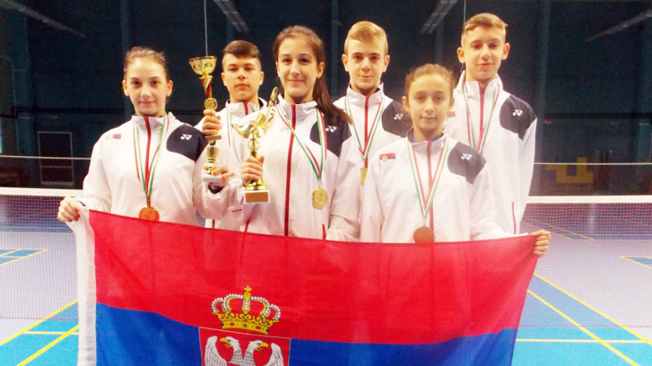 Badminton: Superiorno do trofeja u Pečuju 1