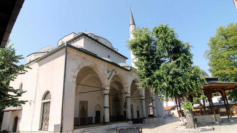 Zabrana džamija u jednom mađarskom selu 1