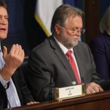 Vladi dva meseca da nađe rešenje za RTB i Azotaru 11