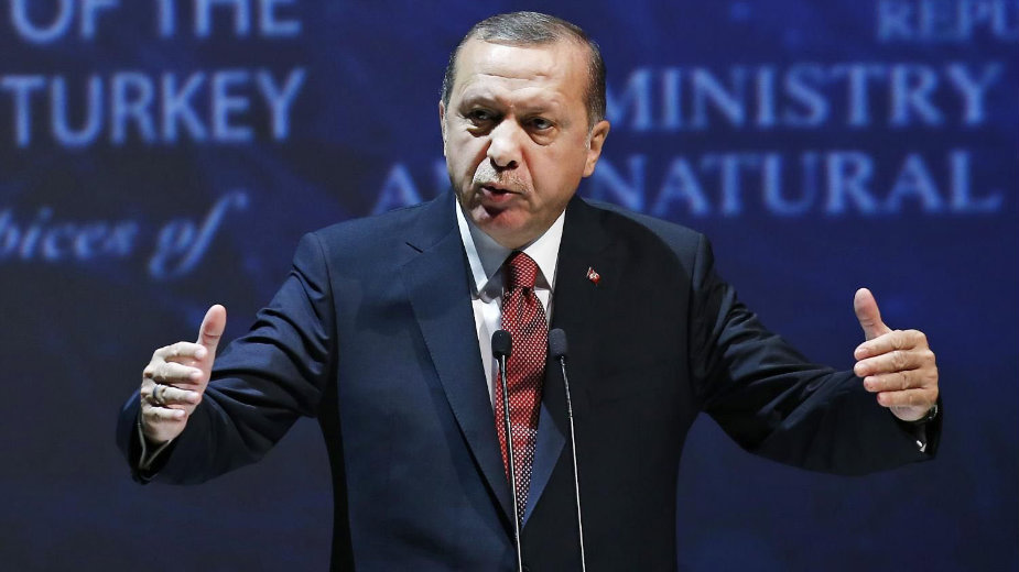 Erdogan: Pad lire rezultat političke zavere 1