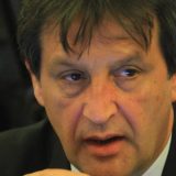 Gašić umesto Vučića? 6