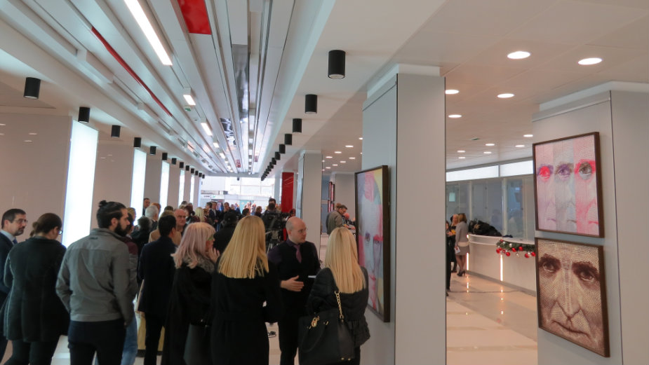 Na aerodromu otvorena izložba "Veliki Tesla" 1