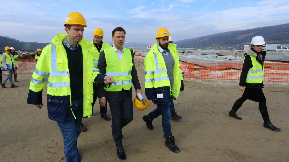 Ikea u predviđenim rokovima 1