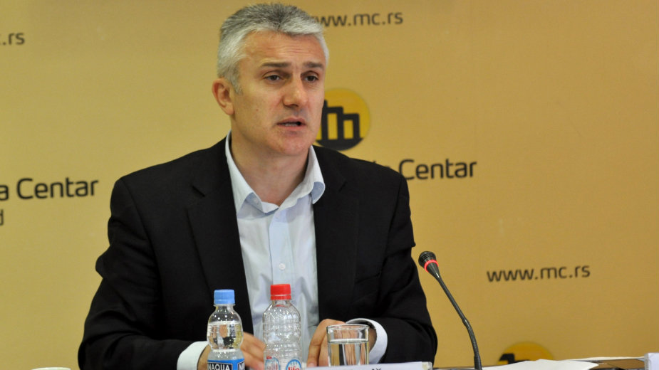 Za Trampa se glasa srcem, za Hilari glavom 1