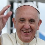 Papa: Integrisati izbeglice 3