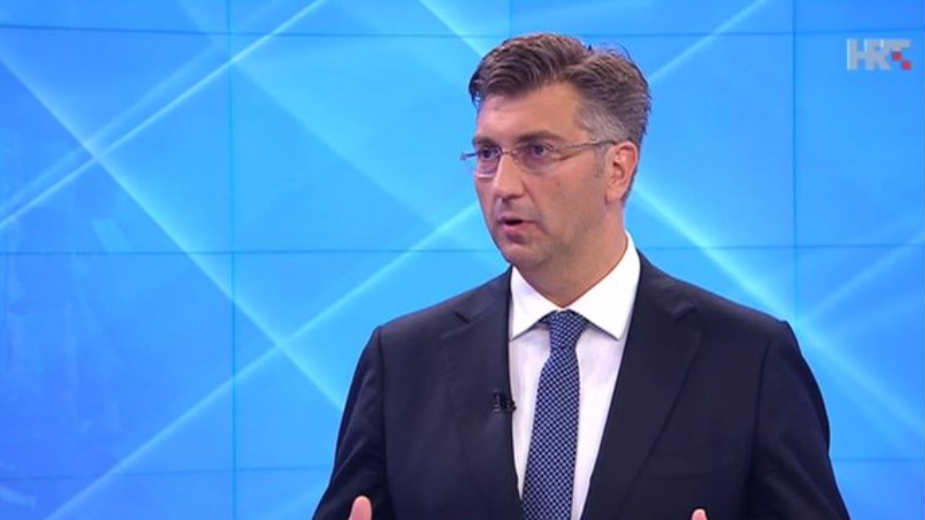 Plenković: HDZ suzdržan o prijemu SNS u EPP 1