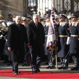 Nikolića svečano dočekao Zeman 15