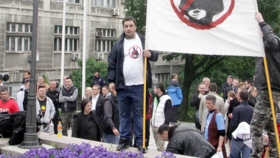 "Pad Vučićeve vlasti i raspad SNS" 1