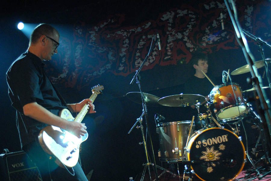 Električni orgazam razvalio Dom omladine 4 Električni orgazam razvalio Dom omladine 4