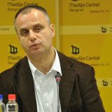 Grubački: Ko se drzne, ide u blato 3