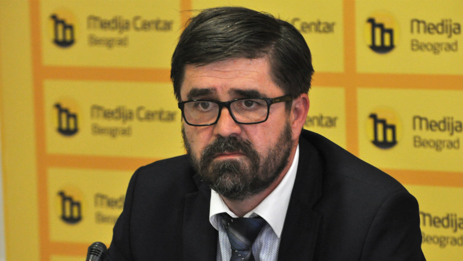 Utvrditi istinu o ubistvu vojnika 1