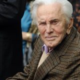 Kirk Daglas: Holivudski stogodišnjak 8