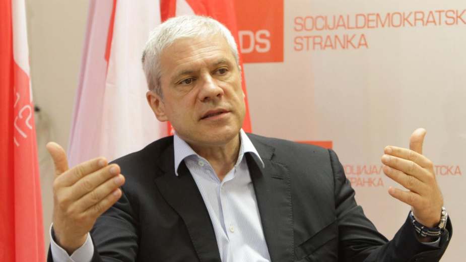 Tadić nestrpljivo čeka poziv 1