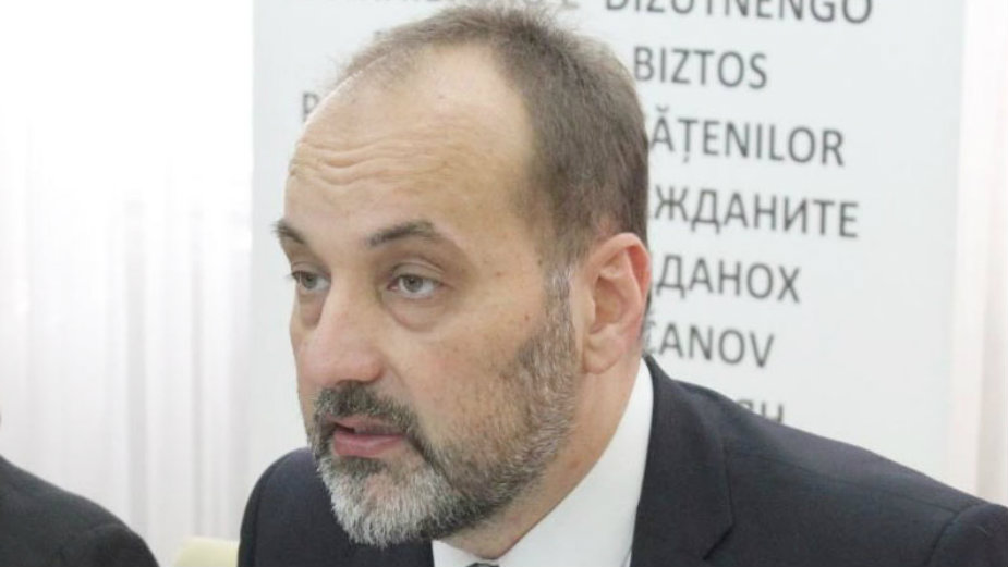 Ako nemate čoveka u kafani, možete izgubiti izbore 1