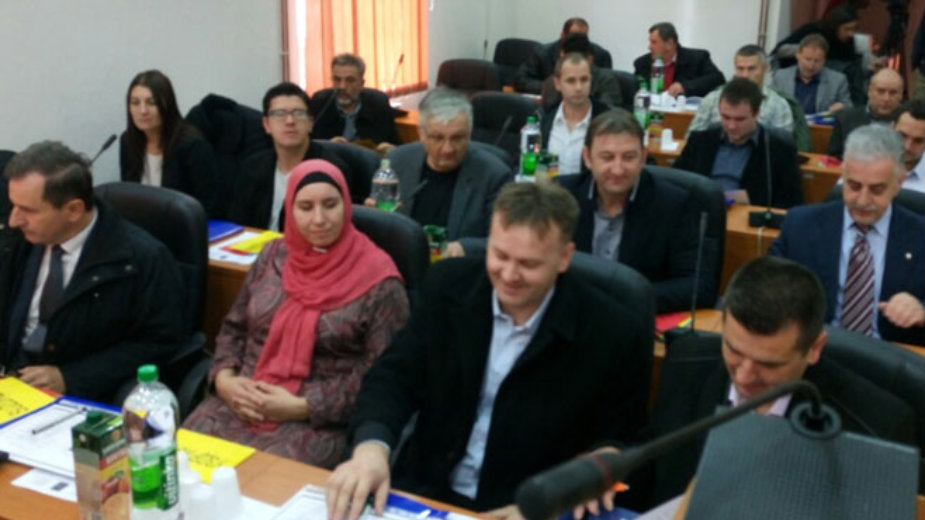 Odbornici SDA u Srebrenici napustili sednicu 1