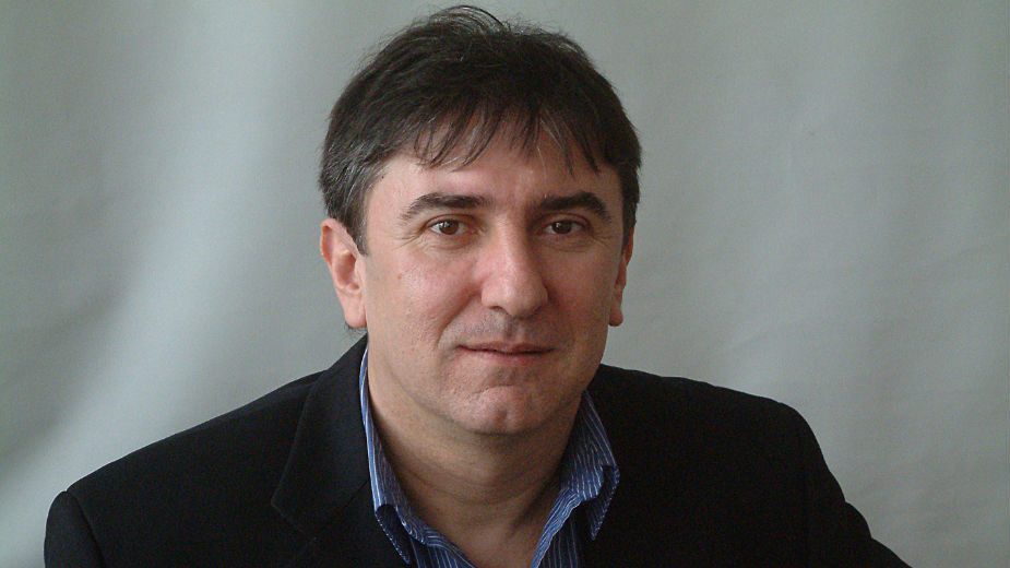 Ginis i Ripli u jednom 1