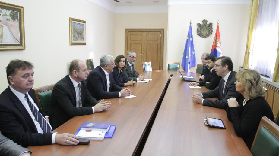 Vučić: Pomoći ćemo srpske ustanove kulture u CG 1