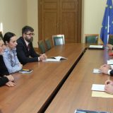 Vlada će formirati komisiju za slučaj "gardisti" 12