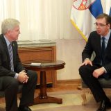 Skot čestitao Vučiću na poglavljima 7