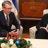 Čepurin uručio Nikoliću Putinovo pismo 8