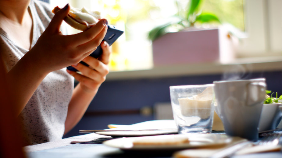 Kako se pridržavati zdrave ishrane tokom praznika? 1