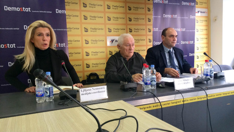 Svaki červrti građanin u kreditima 1 Svaki červrti građanin u kreditima 1