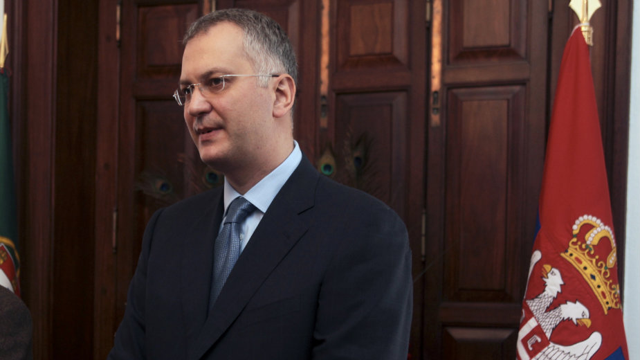 Šutanovac: Samo profesionalna vojska garant mira 1