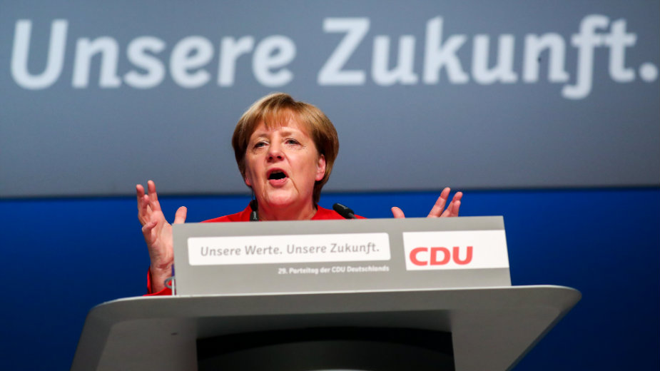 Merkel za zabranu nošenja burki 1
