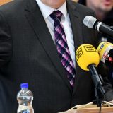 Kako nestranački kandidati da finansiraju kampanju? 13