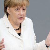 Merkel: U Novu godinu sa optimizmom 5