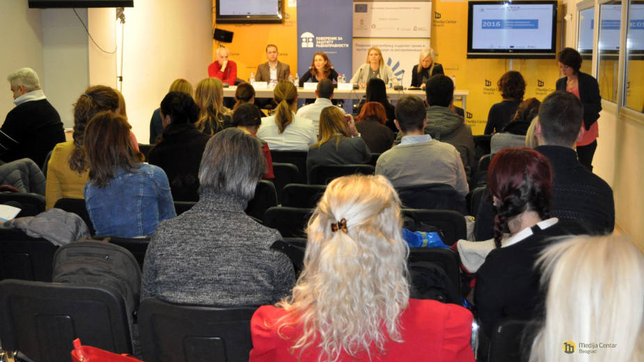 Društvo se najviše distancira od LGBT osoba i Albanaca 1