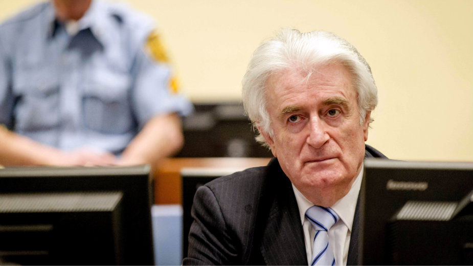 Karadžić traži izuzeća sudija 1